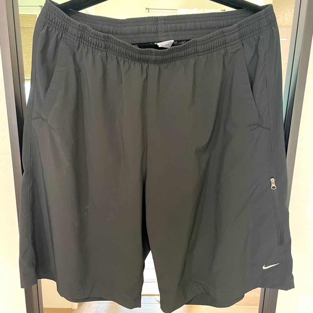 Black Nike shorts